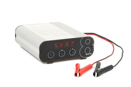 SKAT 8A Зарядное устройство для 12В свинцово-кислотных АКБ